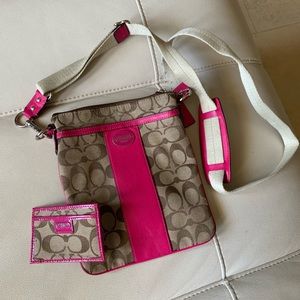 Coach crossover purse with matching little wallet.